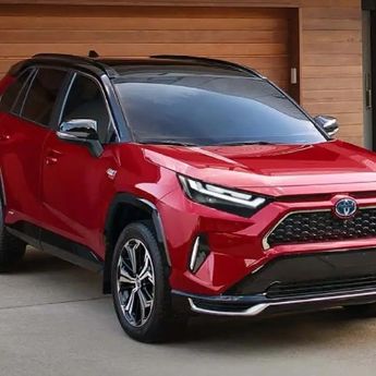 Studi Toyota Ungkap Fakta Mengejutkan soal PHEV, Kritik Lama Mulai Terpatahkan