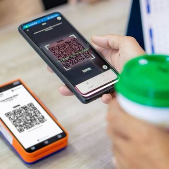 BRI Hadirkan Layanan Pembayaran Alipay dan UnionPay lewat QRIS EDC