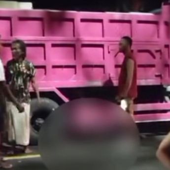 Gagal Nyalip, Pemotor Bojonegoro Tewas Terlindas Truk