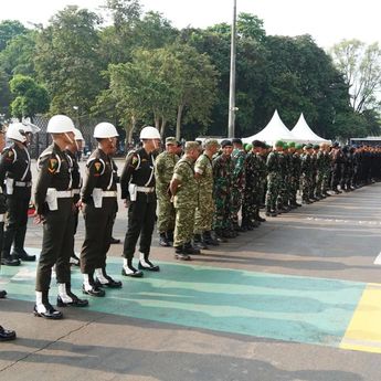 1.400 Personel Gabungan Amankan Laga Indonesia vs Oman di GBK