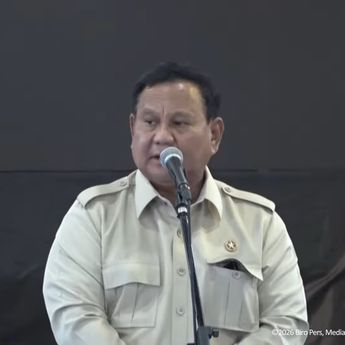 Prabowo Berpesan ke Siswa: Belajar dengan Baik dan Jangan Jelek-jelekin Orang
