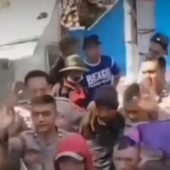 Cabuli Murid, Rumah Guru Ngaji di Ciwidey Dikepung Warga