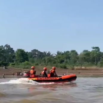 Tim SAR Cari Jasad Anak 11 Tahun Tenggelam di Sungai Musi