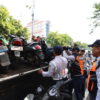 Pemprov DKI Tertibkan Parkir Liar, Kerahkan 600 Personel untuk Kembalikan Fungsi Jalan