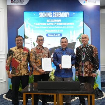 Perkuat Sinergi Maritim, Kilang Pertamina Balikpapan dan Pertamina Trans Kontinental Jalin Kerja Sama Pengelolaan Infrastruktur