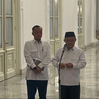 Prabowo Tingkatkan Kesejahteraan dan Kompetensi Guru, Tunjangan Naik hingga Program Beasiswa Diperluas