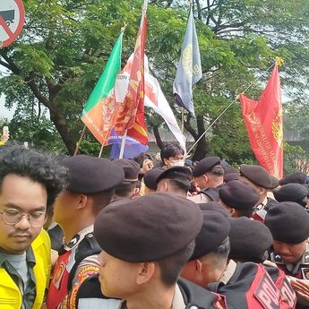 Polisi Alihkan Titik Demo Mahasiswa dari Bundaran HI ke Patung Kuda atau DPR