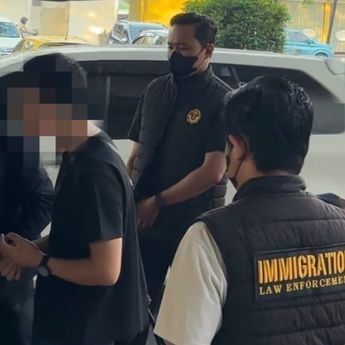 3 WN Tiongkok Dideportasi Imigrasi Surabaya Buntut Manipulasi Data untuk Visa