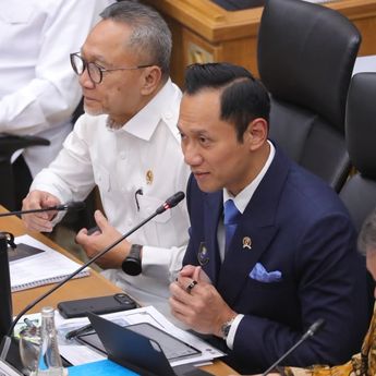 Rapat dengan Banggar DPR, AHY Pastikan Pembangunan Infrastruktur Berorientasi pada Kebutuhan Masyarakat
