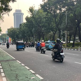 Jalan Medan Merdeka Selatan Normal, Demo Dukung MBG Bubar