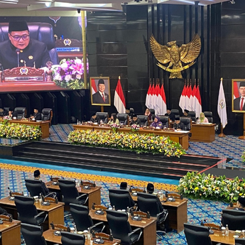Rapat Paripurna HUT DKI ke-499, Ketua DPRD Soroti Perjalanan Sejarah dan Capaian Pembangunan Jakarta
