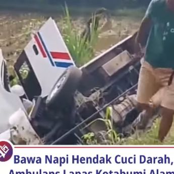 VIDEO: Angkut Napi Mau Cuci Darah, Mobil Ambulans Alami Kecelakaan Sampai Ringsek