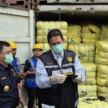 Sita 43 Kontainer Balpres Ilegal, Purbaya Sindir Pelaku Remehkan Penindakan Hanya Sesaat
