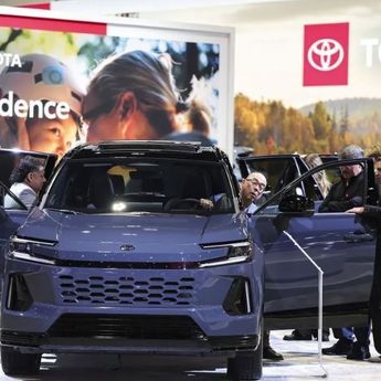 Toyota Kembali Pangkas Produksi Global hingga 100.000 Unit, Permintaan Mobil Melemah