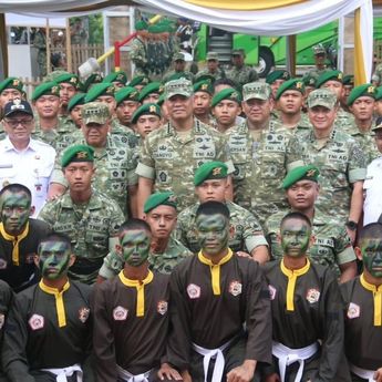 Wakil Panglima TNI Tinjau Pembangunan Yonif TP 936/Satria Joyokusumo dan Situs Bersejarah