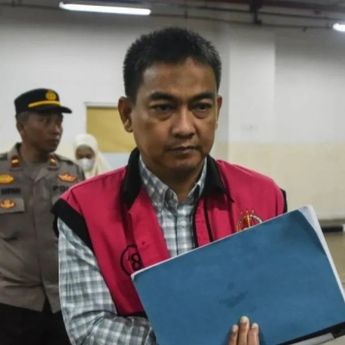 Eks Ketua Ombudsman Hery Susanto Bantah Terima Suap Rp4,85 Miliar