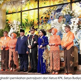 Momen Prabowo Hadiri Resepsi Pernikahan Putri Ketua KPK Setyo Budiyanto