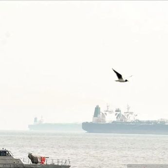Iran Ancam Balas Ukraina Usai Kapal Dagangnya Diserang di Laut Kaspia