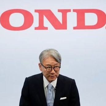 Honda Rugi Pertama Kali dalam 70 Tahun, CEO Toshihiro Mibe Minta Maaf