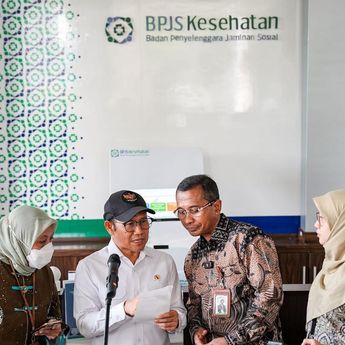 Tinjau Langsung Layanan RSUD-Kantor BPJS Kesehatan, Menko PM Pastikan Pasien Penyakit Kronis Tetap Terlindungi JKN