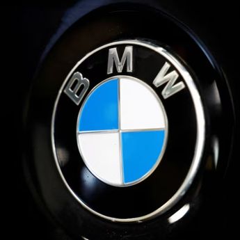 Ferrari dan BMW Ikuti Tesla Beralih ke Kabel Aluminium, Ini Alasannya