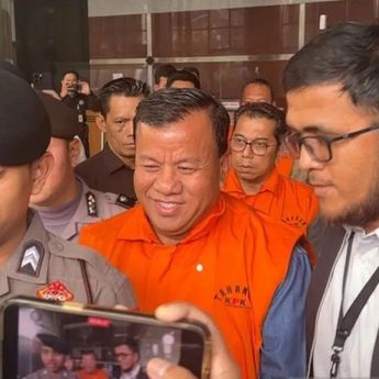 Bupati Kuansing dan Sekda Resmi Ditahan KPK
