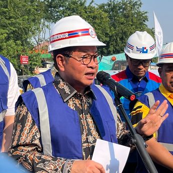 Pramono Siapkan Jembatan 'Gembok Cinta' Beri Ruang Ekspresi Anak Muda Jakarta