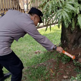 Polisi Temukan Mortir di Anjungan Sumbar TMII