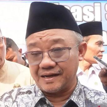 Kemendikdasmen Siapkan Anggaran 150.000 Guru Buat Tempuh S1