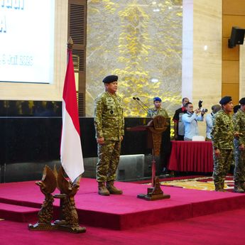 Irjen TNI Pimpin Laporan Korps Kenaikan Pangkat 105 Pati TNI