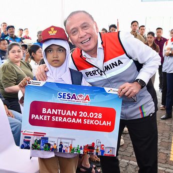 Secercah Asa Jelang Tahun Ajaran Baru, Pertamina Salurkan Ribuan Seragam Sekolah