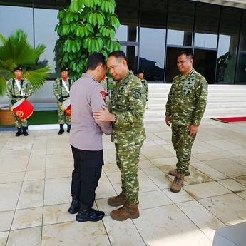 Silahturahmi ke Panglima TNI, Kapolri Tegaskan Pentingnya Soliditas Demi Dukung Program Pemerintah