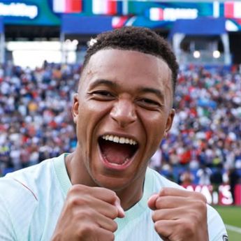 Penyerang Prancis Kylian Mbappe raih Sepatu Emas Piala Dunia 2026