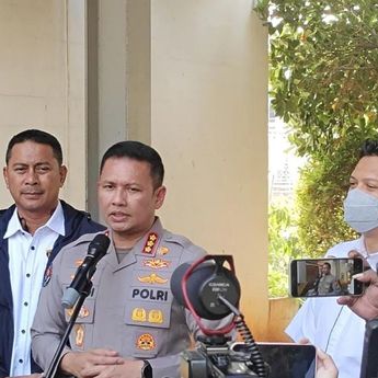 Tim Penyidik Gabungan Uji Keaslian 74 Kilogram Emas Sitaan Kasus Korupsi