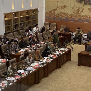 Kemenkop Rancang Model Bisnis Koperasi Merah Putih untuk Wilayah Perkotaan