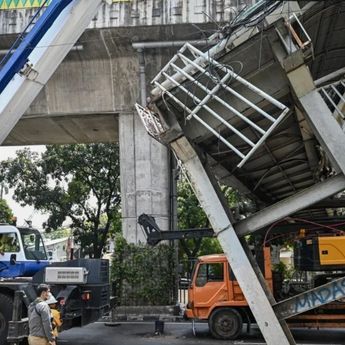 Dishub DKI Tambah Rambu Batas Ketinggian di JPO dan Flyover Cegah Kecelakaan
