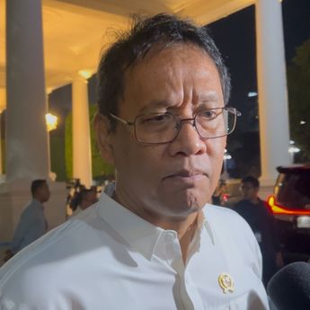 Menkeu Purbaya Bicara Soal Pengambilalihan KCIC