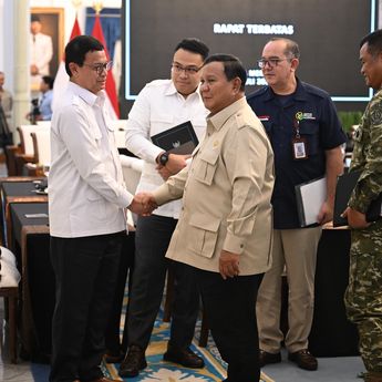 Di Istana Negara, Taruna Ikrar Jadikan BPOM Simpul Pengawasan Koperasi Merah Putih: Produk Desa Harus Aman Sebelum Masuk Pasar
