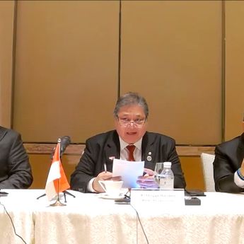 Airlangga Ungkap Alasan Indonesia Masuk Jajaran Pendiri Organisasi AI Dunia WAICO