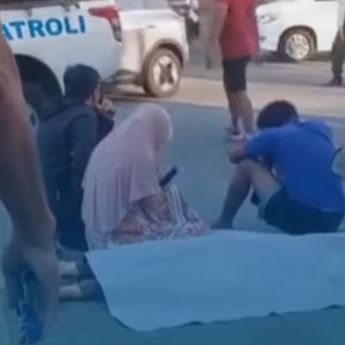 Pengendara Sepeda Listrik Tewas Dihantam Mobil di Tangerang
