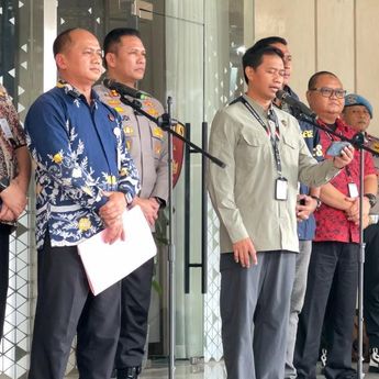 Polri Serahkan Berkas, Tersangka, dan Barang Bukti Kasus Febrie Adriansyah ke Kejagung, Penyidikan Sepenuhnya Beralih