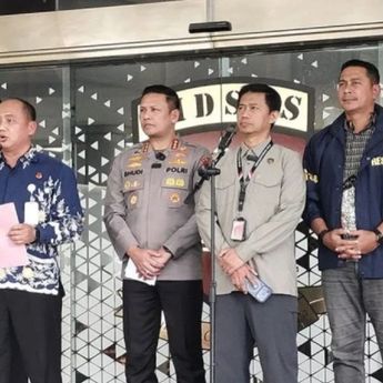 Kejagung Periksa Eks Jampidsus Febrie Adriansyah Sebagai Tersangka Kasus Korupsi