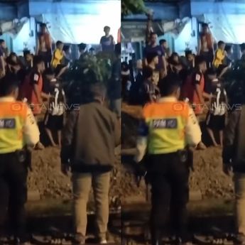 Pria Tewas Dihantam Kereta di Kebayoran Lama