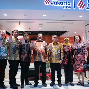 Rano Karno Resmikan KCP Bank Jakarta Kebayoran Park