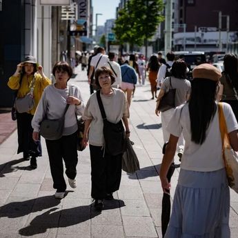 Jepang Dilanda Gelombang Panas Ekstrem, Warga Diminta Waspadai Heatstroke