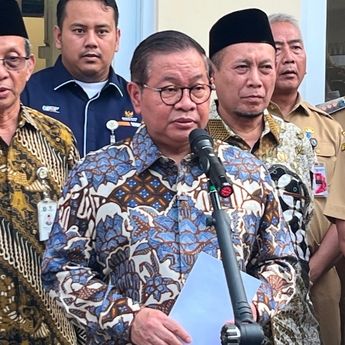 Pramono Apresiasi Bedah Rumah Korban Kebakaran di Jaksel, 16 Hunian Dipulihkan