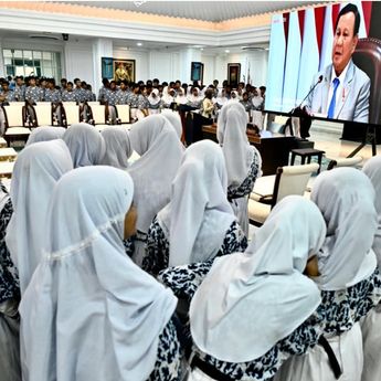 Istana Jadi Ruang Belajar Inspiratif, Ratusan Pelajar Rasakan Belajar Sejarah Secara Langsung