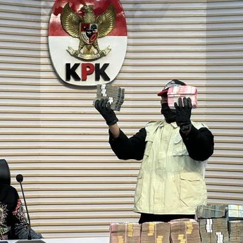 KPK Sita Rp9,06 Miliar dari Kasus Korupsi Bupati Lombok Barat
