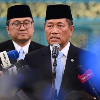 Donny Ermawan Tetap Menjabat Sebagai Wamenhan Usai Dilantik Jadi Gubernur URI