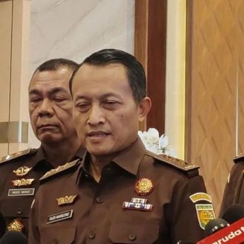 Jamwas: Febrie Eks Jampidsus Masih Terima Gaji